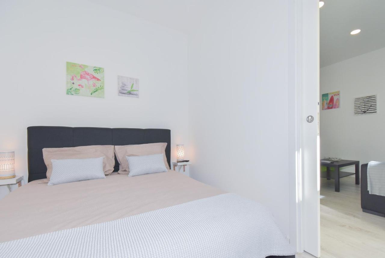 Near The Beach Apartments ماتوسينهوس المظهر الخارجي الصورة