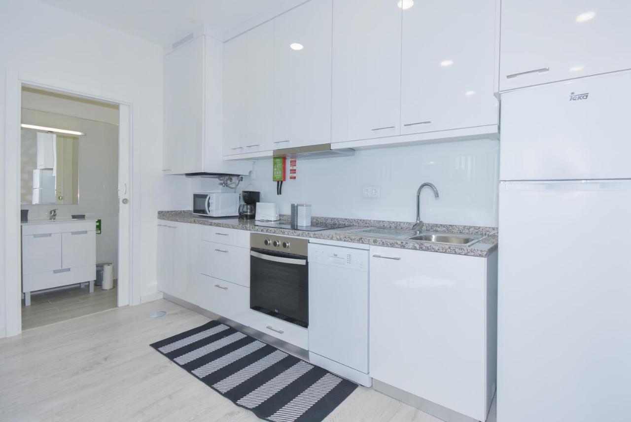 Near The Beach Apartments ماتوسينهوس المظهر الخارجي الصورة