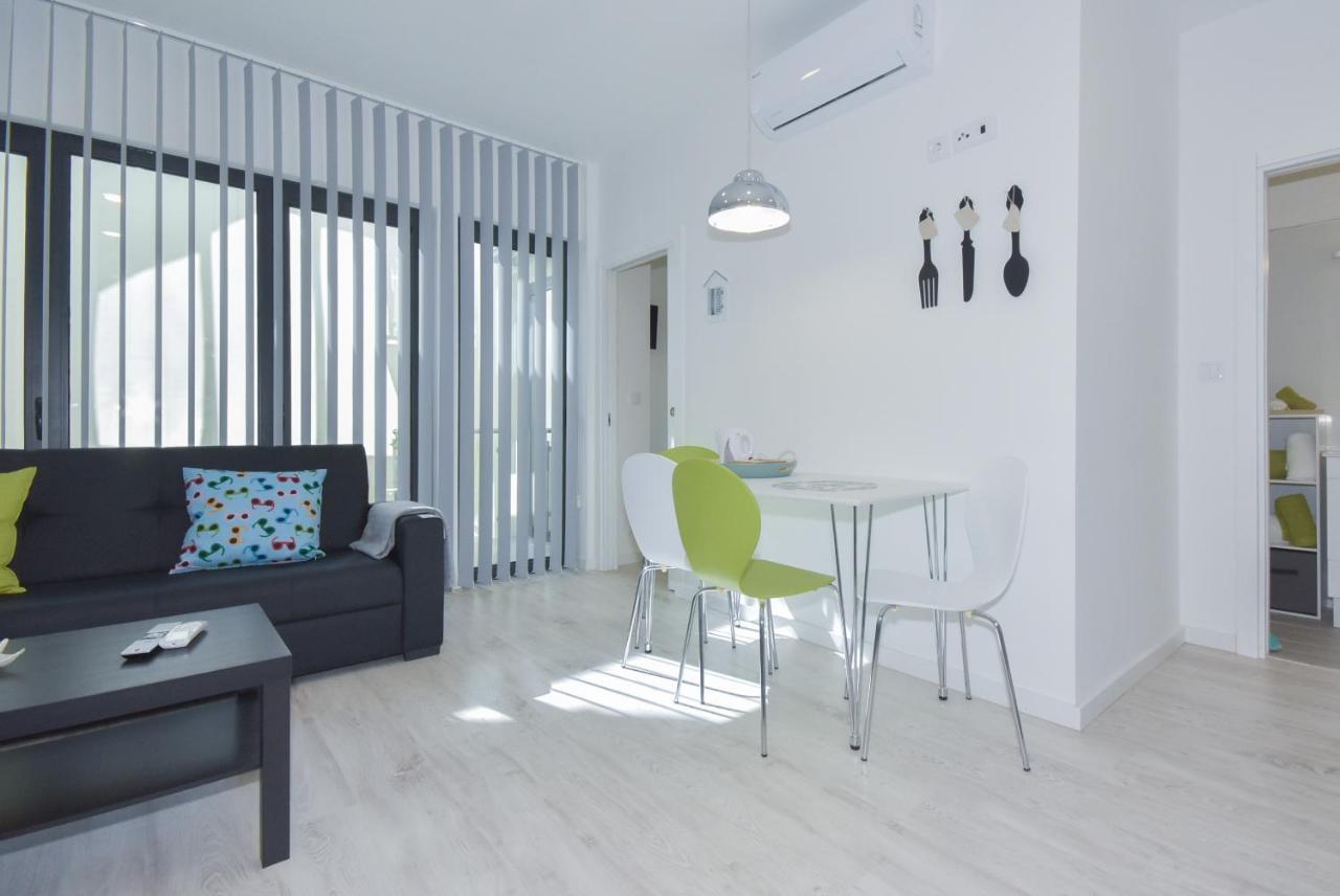 Near The Beach Apartments ماتوسينهوس المظهر الخارجي الصورة
