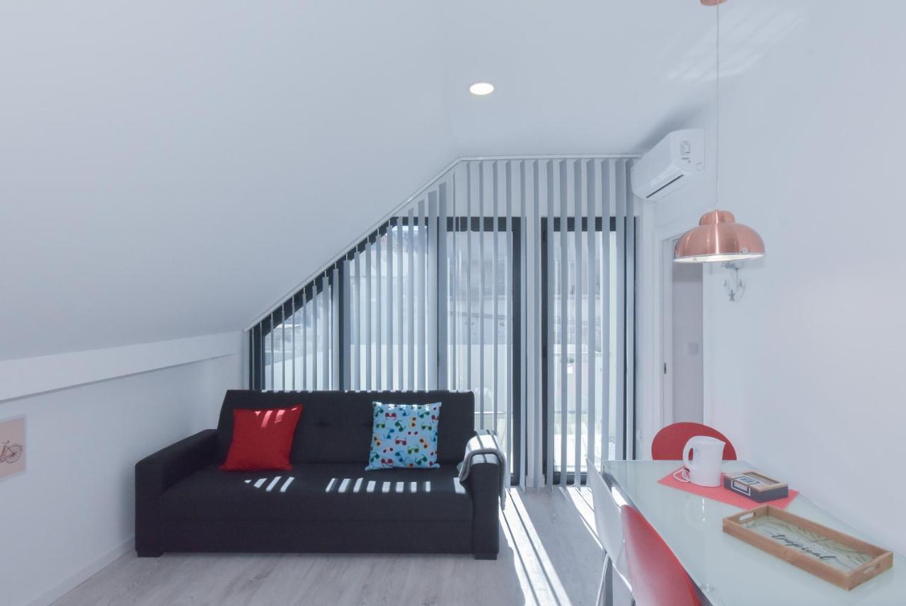Near The Beach Apartments ماتوسينهوس المظهر الخارجي الصورة